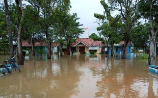 4 Kecamatan di Pekalongan Juga Dilanda Banjir, 6.619 Jiwa Terdampak - JPNN.com