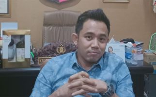 Istri Kena Covid-19, Mantan Anggota DPRD Minta Putrinya Buka Handuk, Terjadilah - JPNN.com