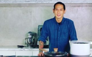 Chef Juna Dirawat Akibat Positif Covid-19? - JPNN.com