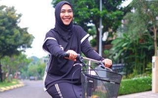 Rekomendasi Pakaian Olahraga untuk Hijabers Modern - JPNN.com