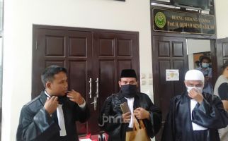 Jelang Sidang Gus Nur Hari Ini, Aziz Yanuar dan Novel Bamukmin Bilang Begini - JPNN.com