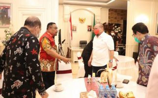 Ketua DPD RI - Gubernur Maluku Bahas Pengembangan Pariwisata - JPNN.com