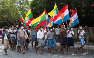 Myanmar Mencekam, Bagaimana Nasib 500 WNI di Sana? - JPNN.com