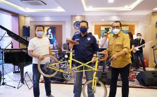 Bamsoet Kembali Luncurkan 100 Sepeda Kuning Limited Edition 'Bamsoet Klasik', Sebegini Harganya - JPNN.com