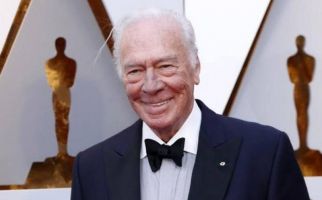 Kabar Duka, Aktor Christopher Plummer Meninggal di Usia 91 Tahun - JPNN.com