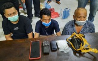Tiga Pemuda Tepergok Berbuat Aksi Tak Terpuji di Rumah, Lihat Tampangnya - JPNN.com