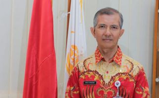 Guru Honorer Dipecat Gegara Pamer Gaji di Medsos, Begini Reaksi FSGI, Tegas! - JPNN.com