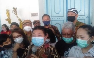Gusti Moeng Terkunci di Dalam Keraton Surakarta, Sudah Bisa Keluar, Sebut RI 10 - JPNN.com