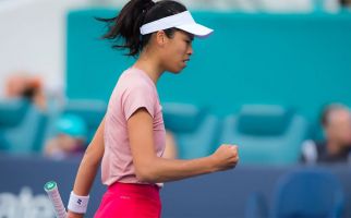 2 Perempuan Asia Tembus 8 Besar Australian Open 2021 - JPNN.com