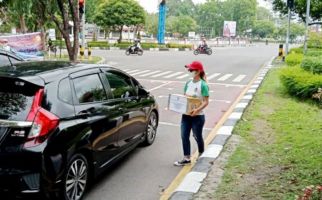 Demi Uji Coba ke Banten, Tim Sepak Bola Putri Kalteng Rela Seperti Ini, Mengharukan - JPNN.com