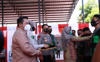 Irjen Iqbal Dorong Batalion Vaksinator Covid-19 Kalahkan Virus Corona di NTB - JPNN.com