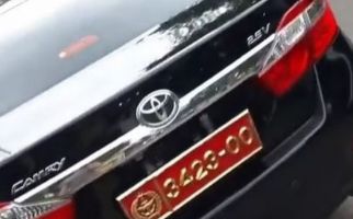 Wanita Pamer Camry dengan Pelat Nomor TNI, Puspom Bergerak, Akhirnya.. - JPNN.com