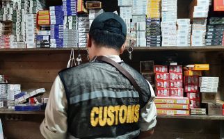 Bea Cukai Amankan Jutaan Batang Rokok Ilegal di Berbagai Daerah - JPNN.com