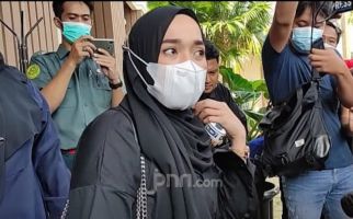 Ririe Fairus Beri Tanggapan Soal Gosip Ayus Menikah Siri dengan Nissa Sabyan - JPNN.com
