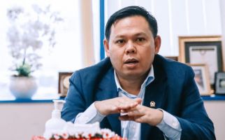 Harapan Sultan Tentang Pencarian Kapal Selam Nanggala 402 yang Hilang Kontak - JPNN.com