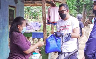 Patut Dicontoh, Komunitas 48Bersepeda Membantu Korban Banjir - JPNN.com