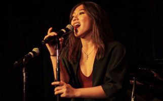 Cerita Anastasya Poetri di Balik Lagu Worried - JPNN.com