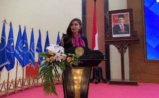 Pemimpin Partai Brexit Inggris Apresiasi Karya Politikus Indonesia Jessica N Widjaja - JPNN.com