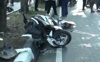 Kecelakaan Maut di Duren Sawit, 2 Pejalan Kaki dan Satu Pengendara Motor Tewas - JPNN.com