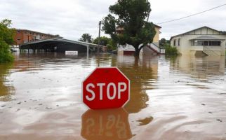 Dunia Hari Ini: Puluhan Tewas dan Ribuan Mengungsi Akibat Banjir di India - JPNN.com