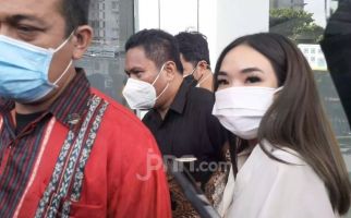 Gisel dan Nobu Bertemu di Sidang Penyebaran Video Syur Mereka, Bagaimana Reaksinya? - JPNN.com