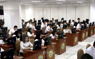 Guru Honorer Peserta Seleksi Kompetensi PPPK 2021 Bingung, Jadwal Berubah-ubah - JPNN.com