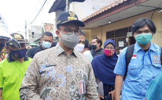 Anies Baswedan Mengeklaim Jaklingko Membuat Warga Jakarta Sejahtera - JPNN.com