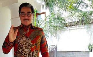 Merasa Anak Tak Diakui, Rosmawaty Muncul Mengaku Pernah Menikah dengan Hotma Sitompoel - JPNN.com