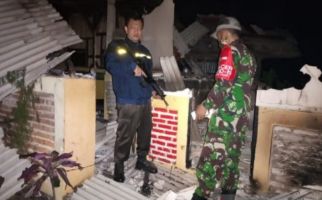 Seorang Guru Ngaji di Garut Jadi Tersangka, Rumahnya Dibakar, Kasusnya, Aduh - JPNN.com