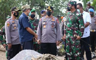 Marsekal Hadi dan Jenderal Listyo Datangi Kaki Gunung Ile Lewotolok - JPNN.com