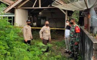 Bau Busuk Menyengat dari Rumah Kosong, Polisi dan Tentara Datang - JPNN.com