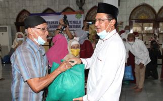 Fadel Muhammad Bagikan Paket Yimelu untuk Warga Gorontalo di Jabotabek - JPNN.com