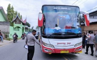 Tiga Siswa SD Tewas Ditabrak Bus Gumarang Jaya, 2 Luka-luka - JPNN.com