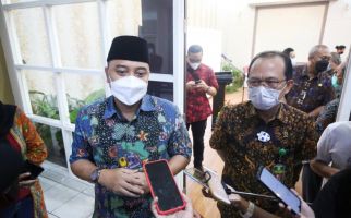 Urus 18 Jenis Administrasi Ini, Waga Surabaya Tak Perlu Lagi ke Pengadilan - JPNN.com