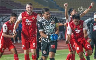 Kapten Persija Andritany Tak Terlihat dalam Laga Kontra Persipura, Ternyata - JPNN.com