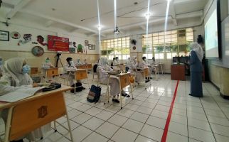 Begini Mekanisme Penilaian Ujian Kelususan SMP di Surabaya - JPNN.com