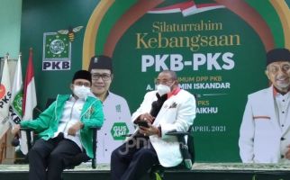 PKS Gencar Sowan Ke Partai Lain, Sekjen PKS Bilang Begini - JPNN.com