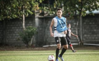 Pemain Berdarah Karo Asal Bali United Gabung ke Klub Anak Presiden - JPNN.com