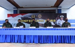 Dikabarkan Sakit Akibat Terkena Radiasi Kapal Selam, Begini Reaksi Kolonel Laut Iwa Kartiwa - JPNN.com
