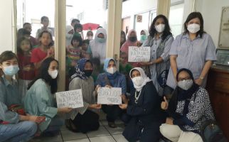 Berbagi di Bulan Ramadan, Pengurus Perempuan IKA Trisakti Beri Tali Kasih untuk Anak Yatim Piatu - JPNN.com