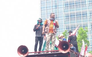 Aksi Solidaritas KSPI untuk Palestina di Depan Kedubes AS, Orasinya Bikin Merinding - JPNN.com