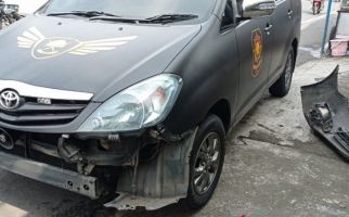 Konvoi Moge Tabrak Mobil Satpol PP dan 3 Motor di Puncak Bogor - JPNN.com