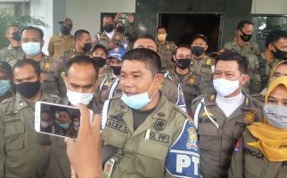 Satpol PP Menuntut Masuk Formasi PPPK - JPNN.com