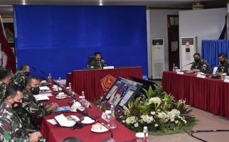 Marsekal Hadi Pimpin Rapat Evaluasi PPKM Skala Mikro, Tiga Kepala Staf Angkatan Juga Hadir - JPNN.com