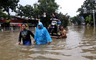 Cilegon Diterjang Banjir, 2 Ribu Rumah Terendam - JPNN.com