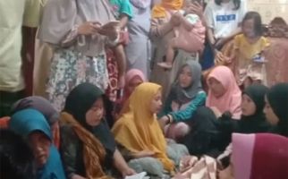 Siswi SMP Meninggal Usai Akad Nikah, Diduga Minum Racun - JPNN.com