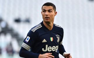 Cristiano Ronaldo Kirim Sinyal Bertahan di Juventus - JPNN.com