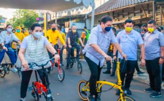 Dorong Sepeda Karya Anak Bangsa Tingkatkan Produksi, Airlangga: Ini Luar Biasa, Pembeli Harus Tunggu 45 Hari - JPNN.com