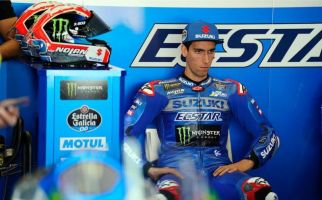 Alex Rins Tercatat Sebagai Pembalap Pertama Membela 3 Tim Pabrikan di MotoGP - JPNN.com