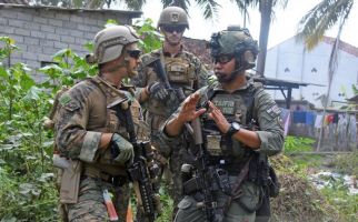 Marinir Indonesia dan AS Bebaskan Dubes yang Disandera Teroris di Pagi yang Sepi - JPNN.com